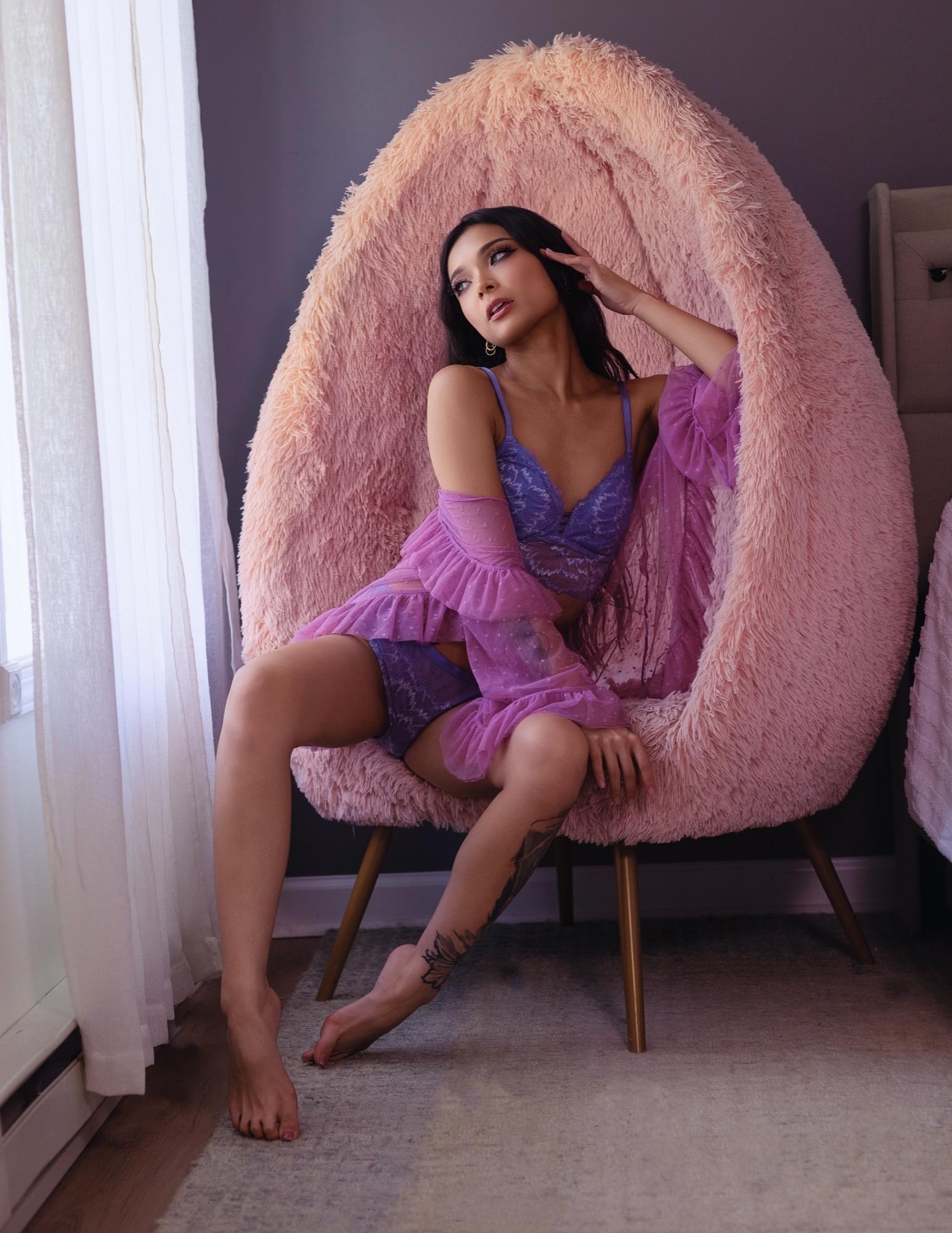 The Pink Chair - Victor Cephas Sr. & Brii Zee Image 2