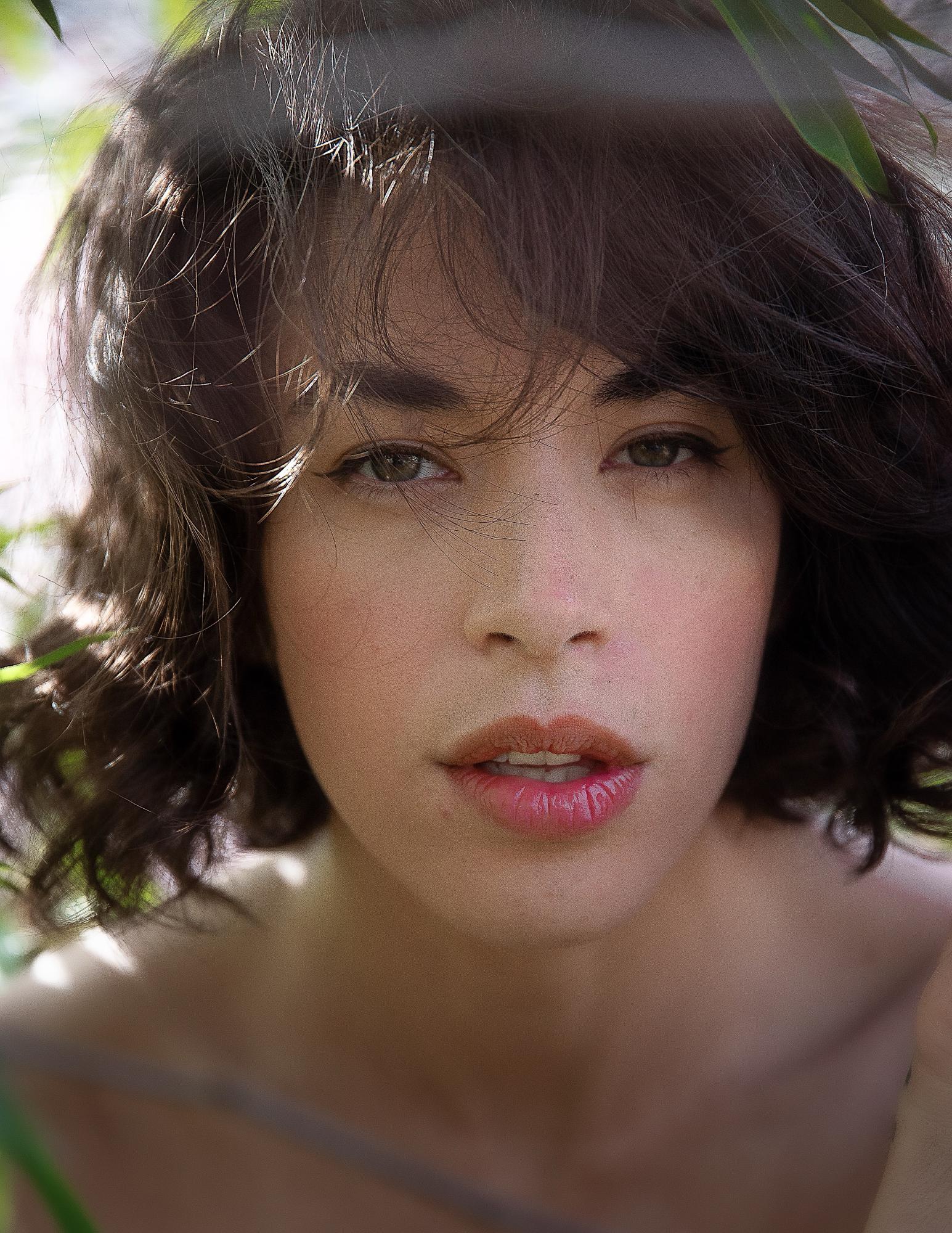 The Private Garden With Eva - Clint Kaster & Earthy Eva Image 17