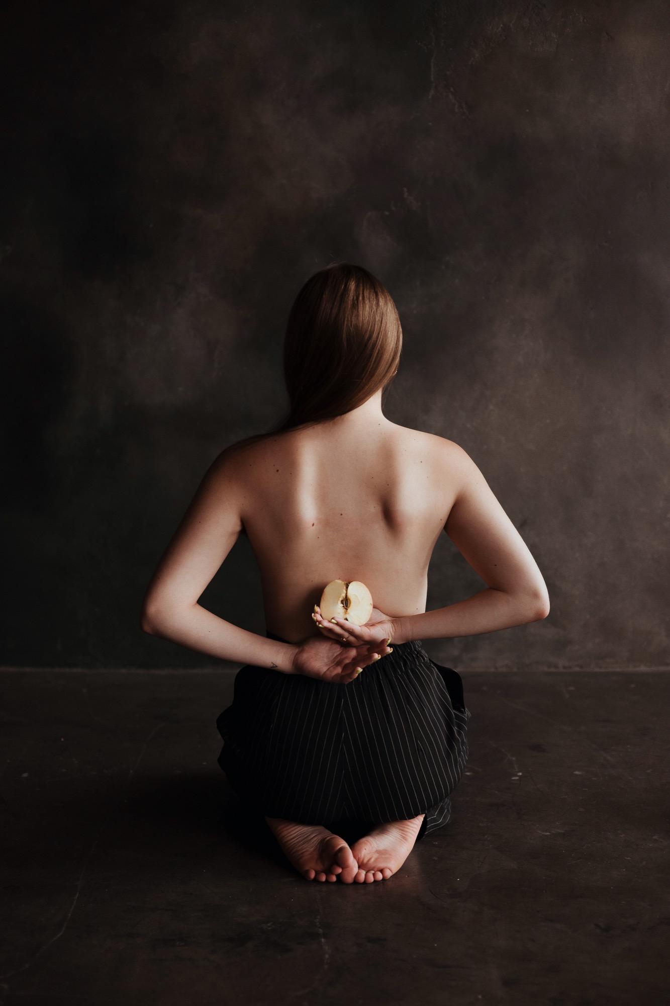 The Temptation - Maria Novikova Image 1