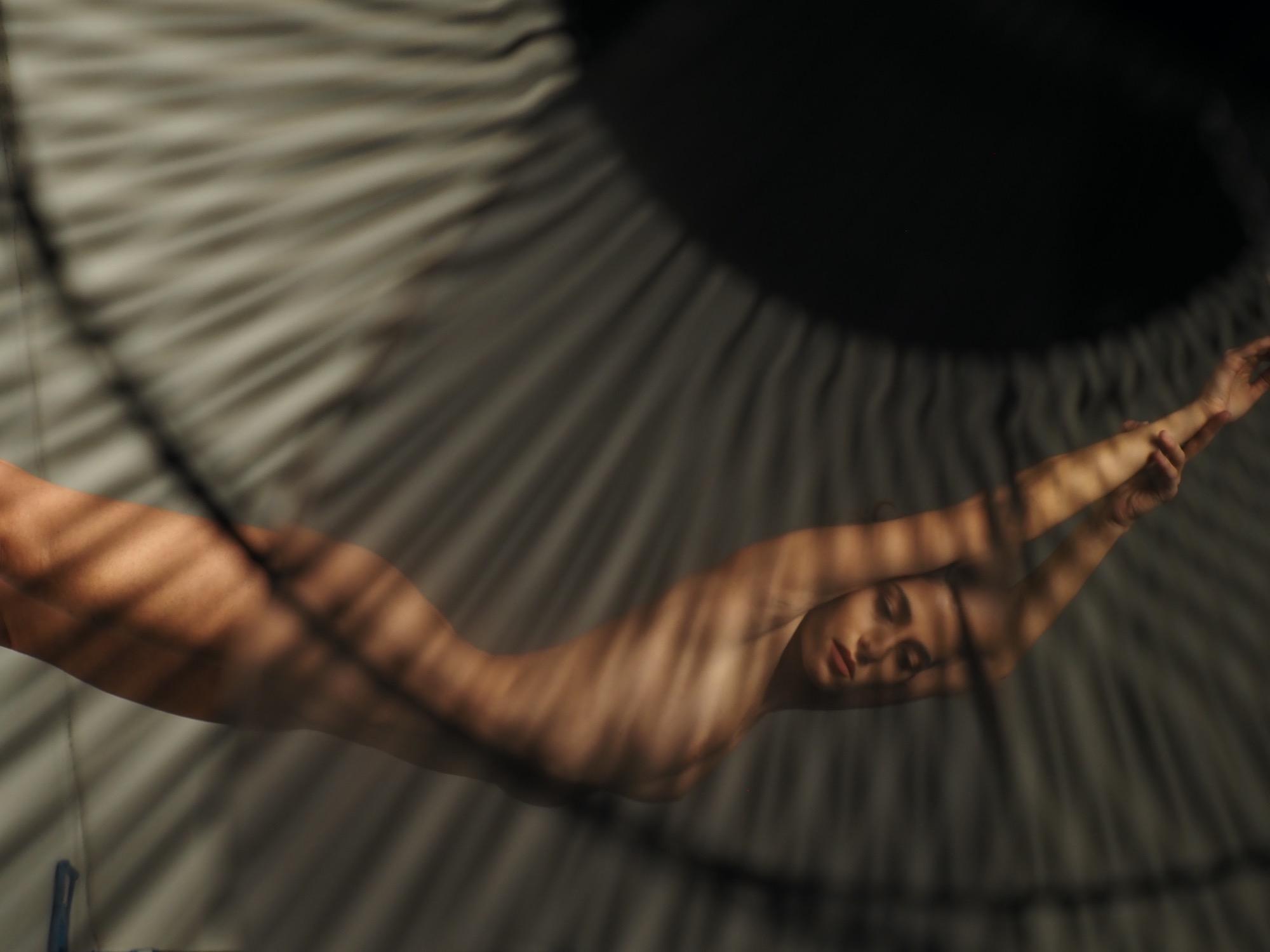 Through The Fan - Joachim Thomas & Ludovica Abrate & Ambra Zannoni & Francesca Pellegrini  Image 6
