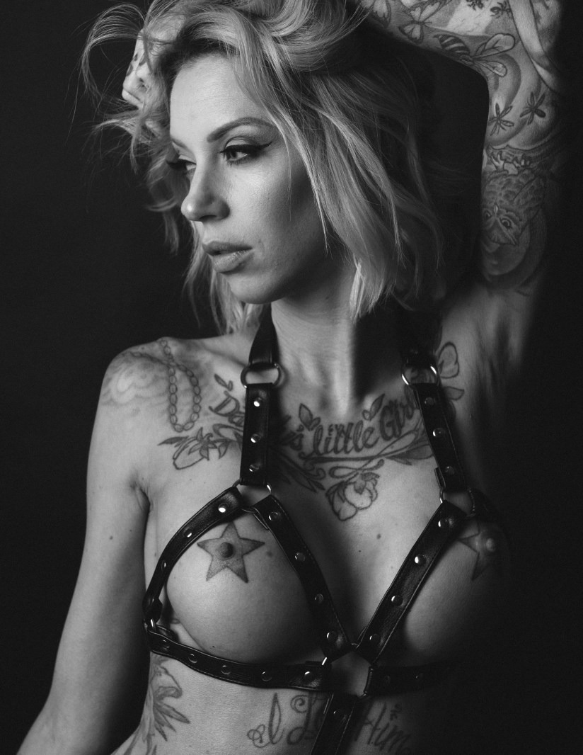 Tobias Hibbs & Jennifer Lynn - Do  What I Ask Image 14