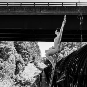Underneath The Bridge Kat Malone Jefferson 5 K9v4hne Boudoir Poses on Stairs or Ladders