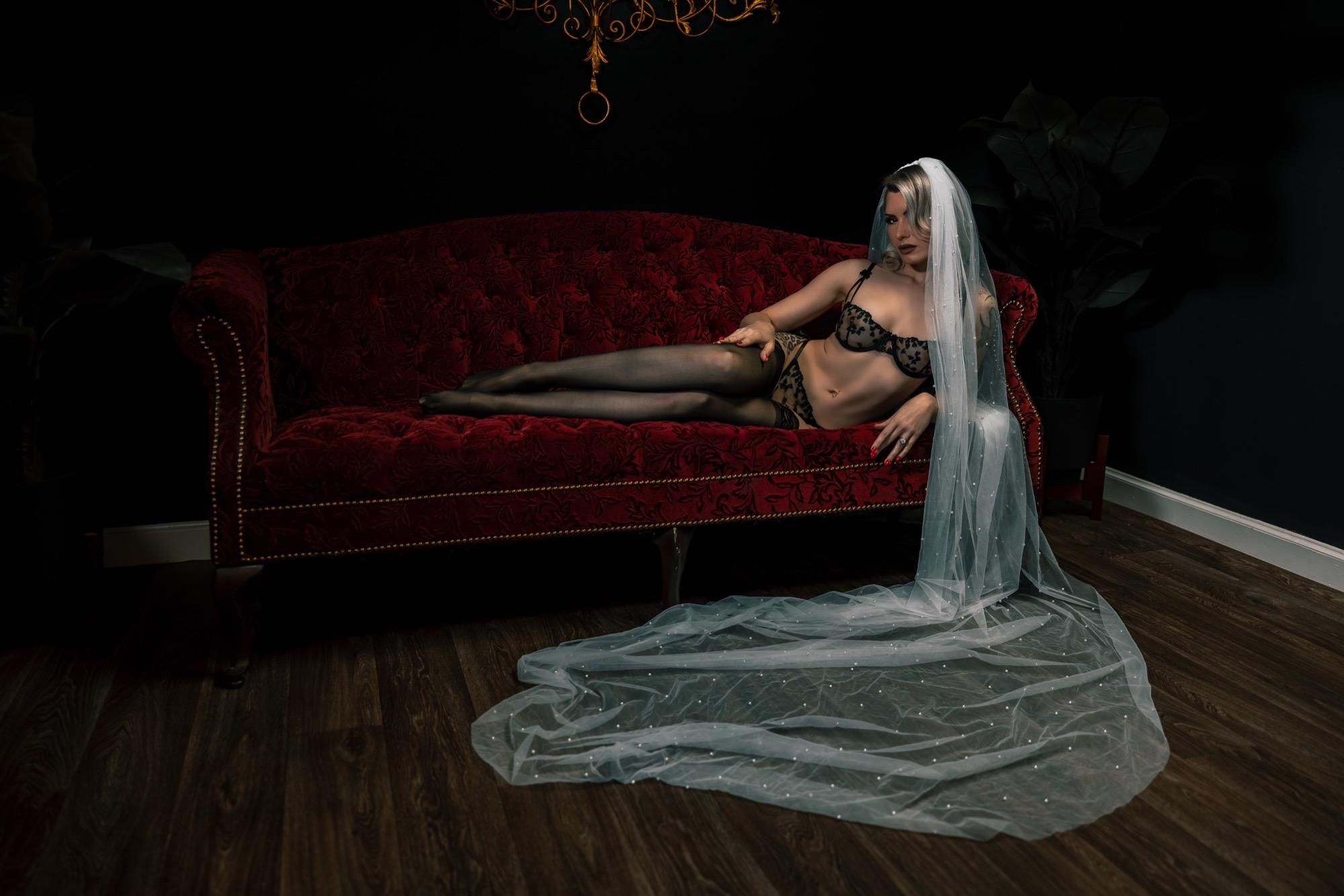 Veiled In Confidence: A Bold Bridal Reveal - James lee & Brittanyjean_pinup Image 2
