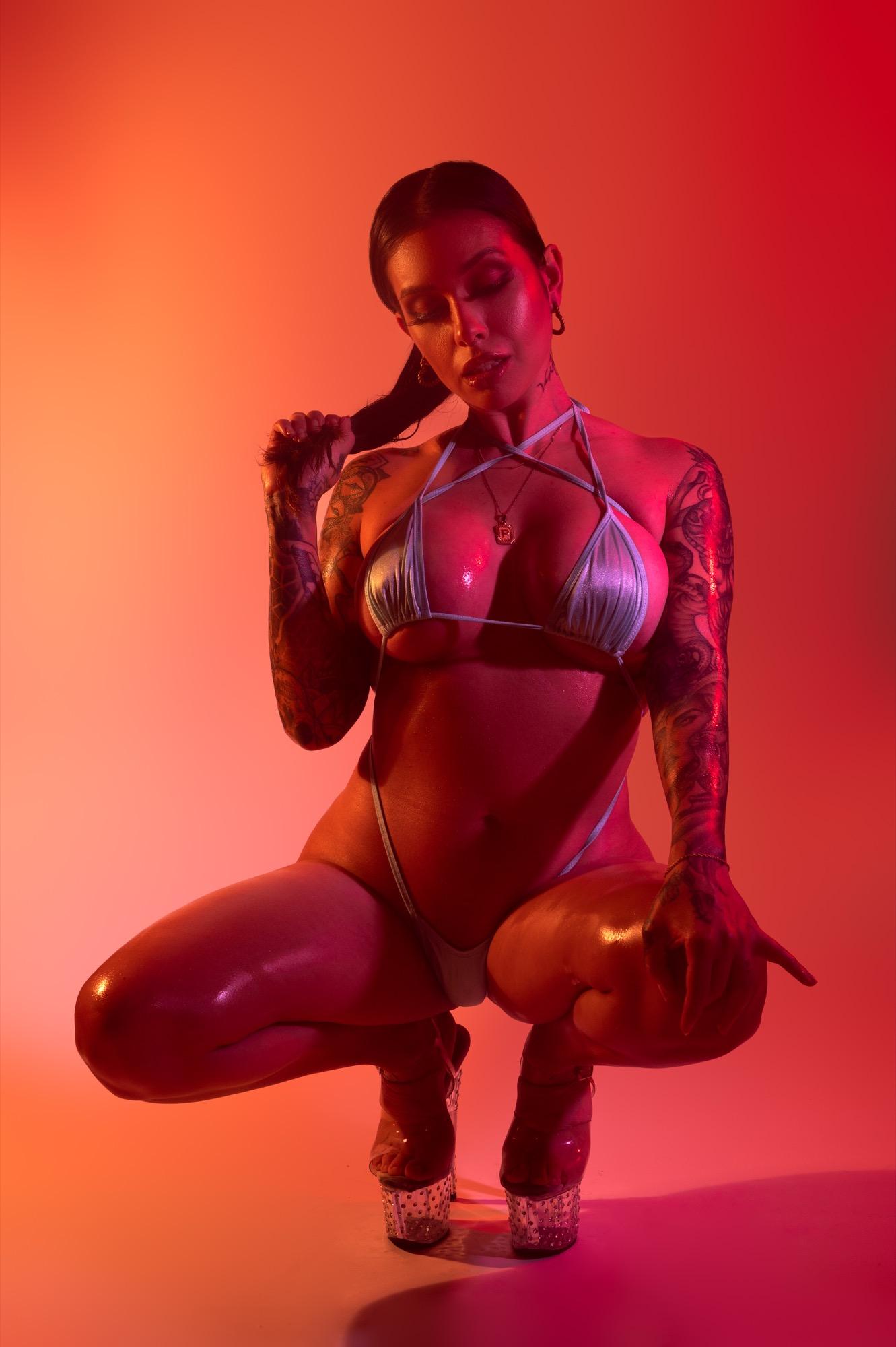 Vulgar Vanity - Everett Christopher & Vulgar Vanity - Vol2 Image 3