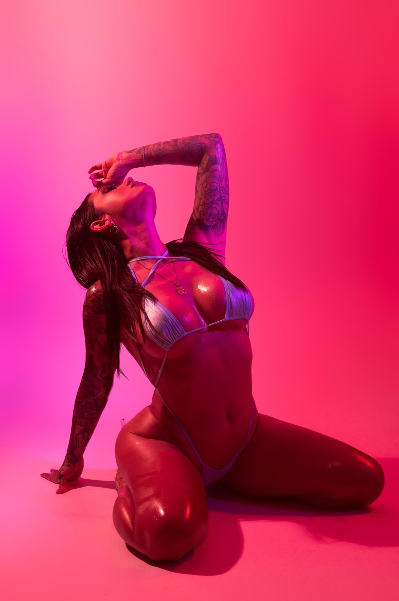 Vulgar Vanity - Everett Christopher & Vulgar Vanity - Vol2 Image 4