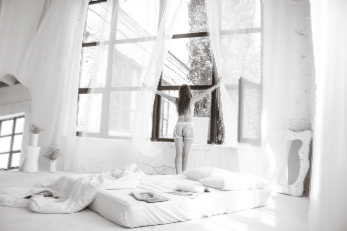 White Sunlight Room - Solomiia Sokol & Artem Tymoshenko Image 28