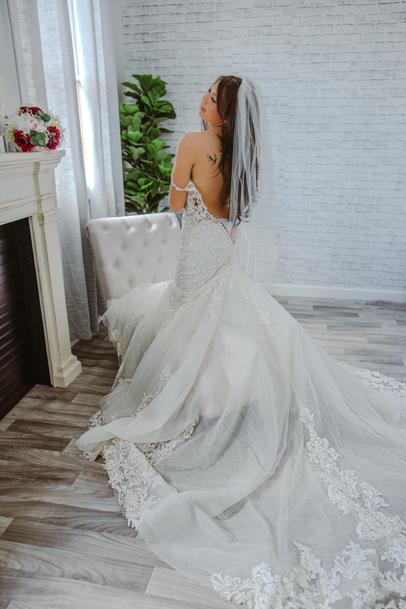 White Whisper: The Art Of Becoming A Bride - James lee & Ariana Image 3