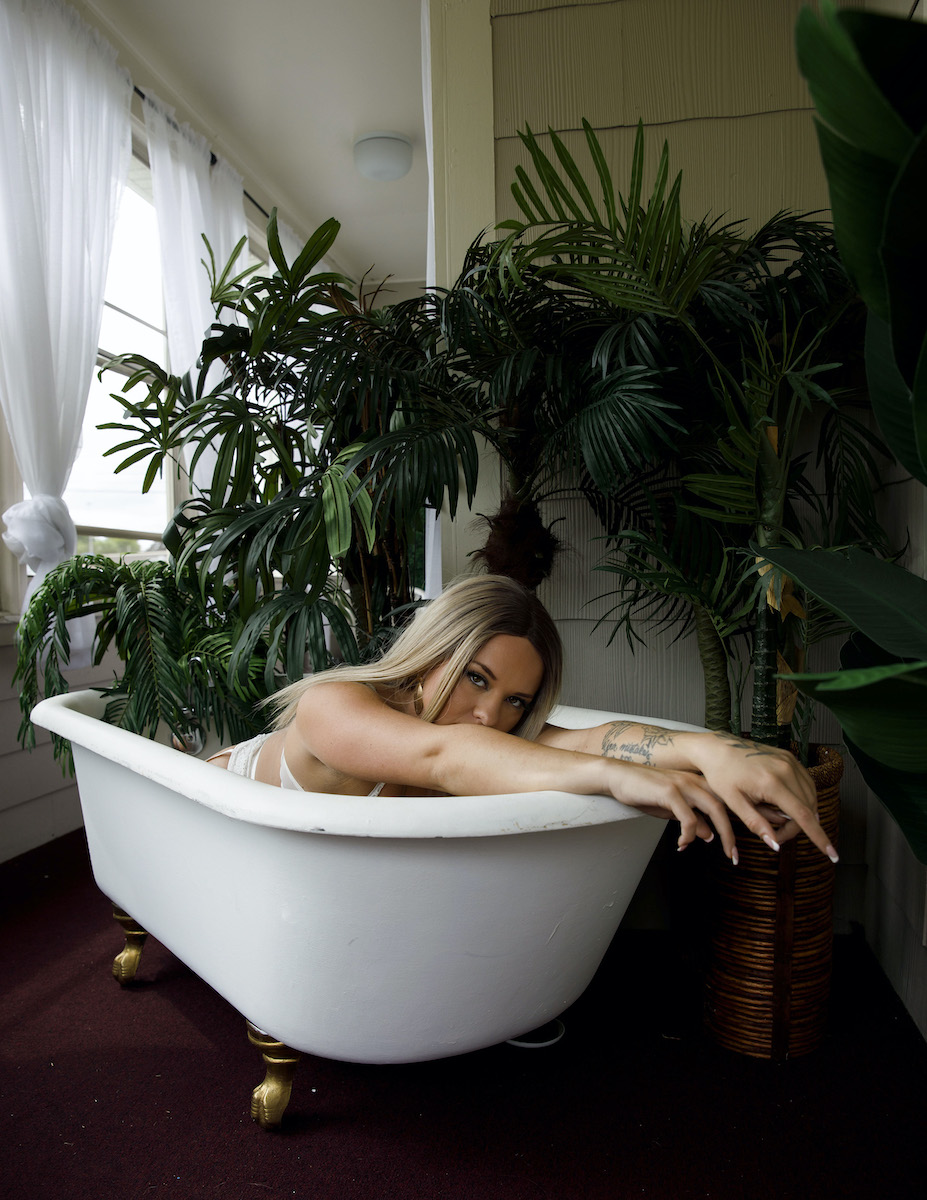 Wild Thing - Harley Smith & Kelsie Hanefeld Image 6
