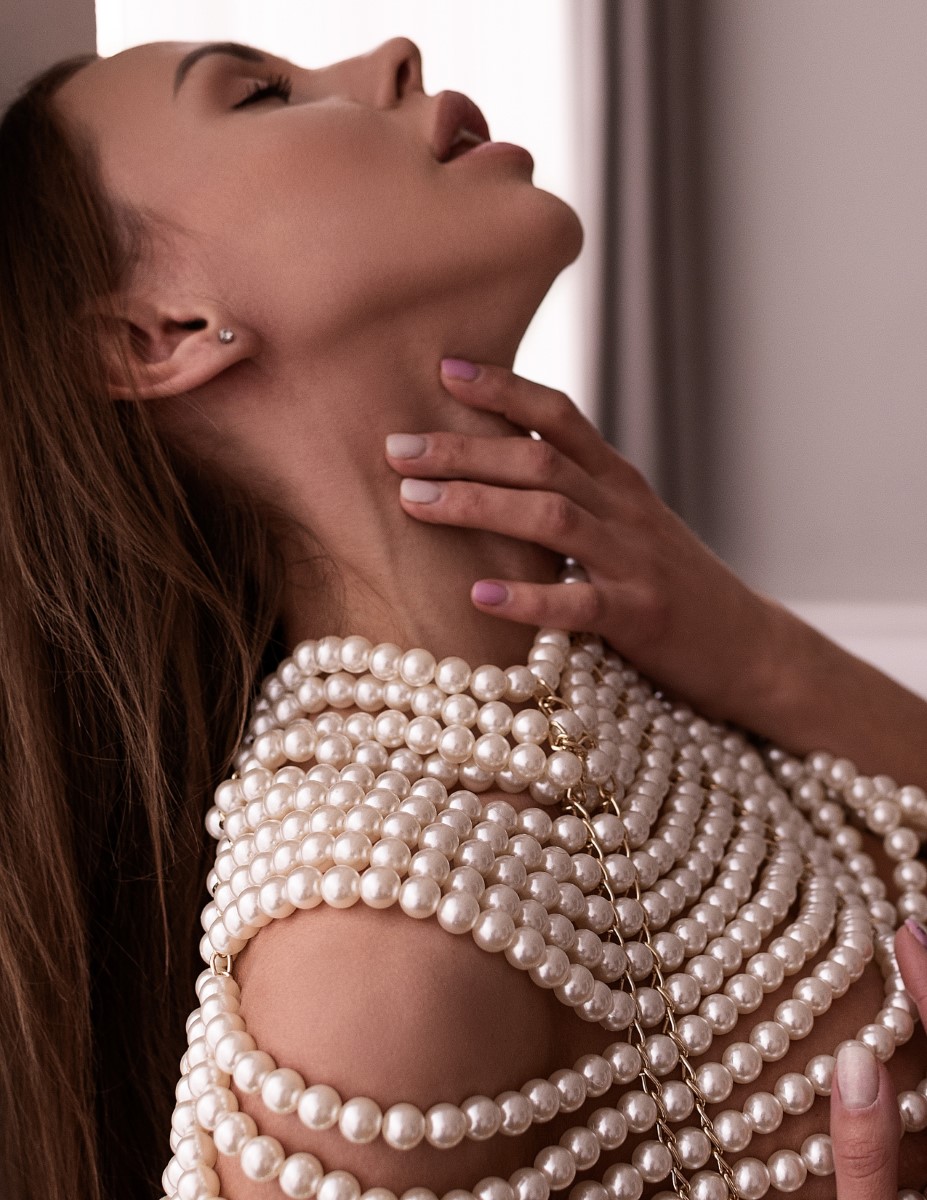 Wine and Beads - Viktoryia Kayala & Dmitry Zinkevitch Image 16