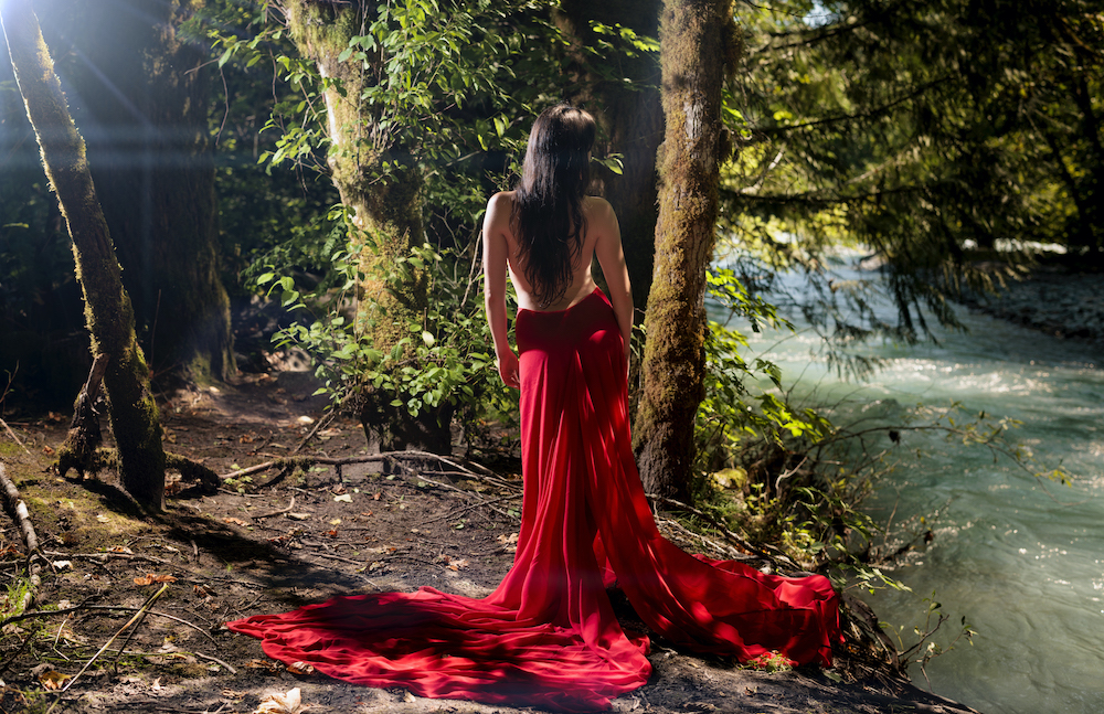 Woodland Goddess - Dahlia Wolf & Xavier Wiechers Image 23