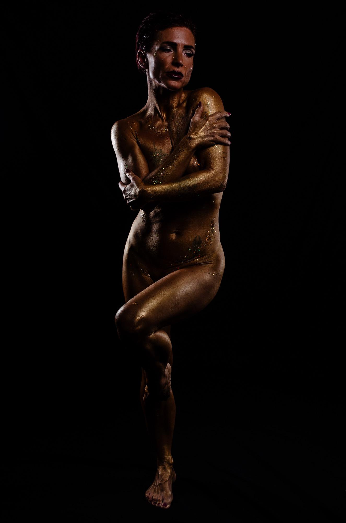 Wrapped In Gold - Ash Rahman & Indi Kovacevic Image 5