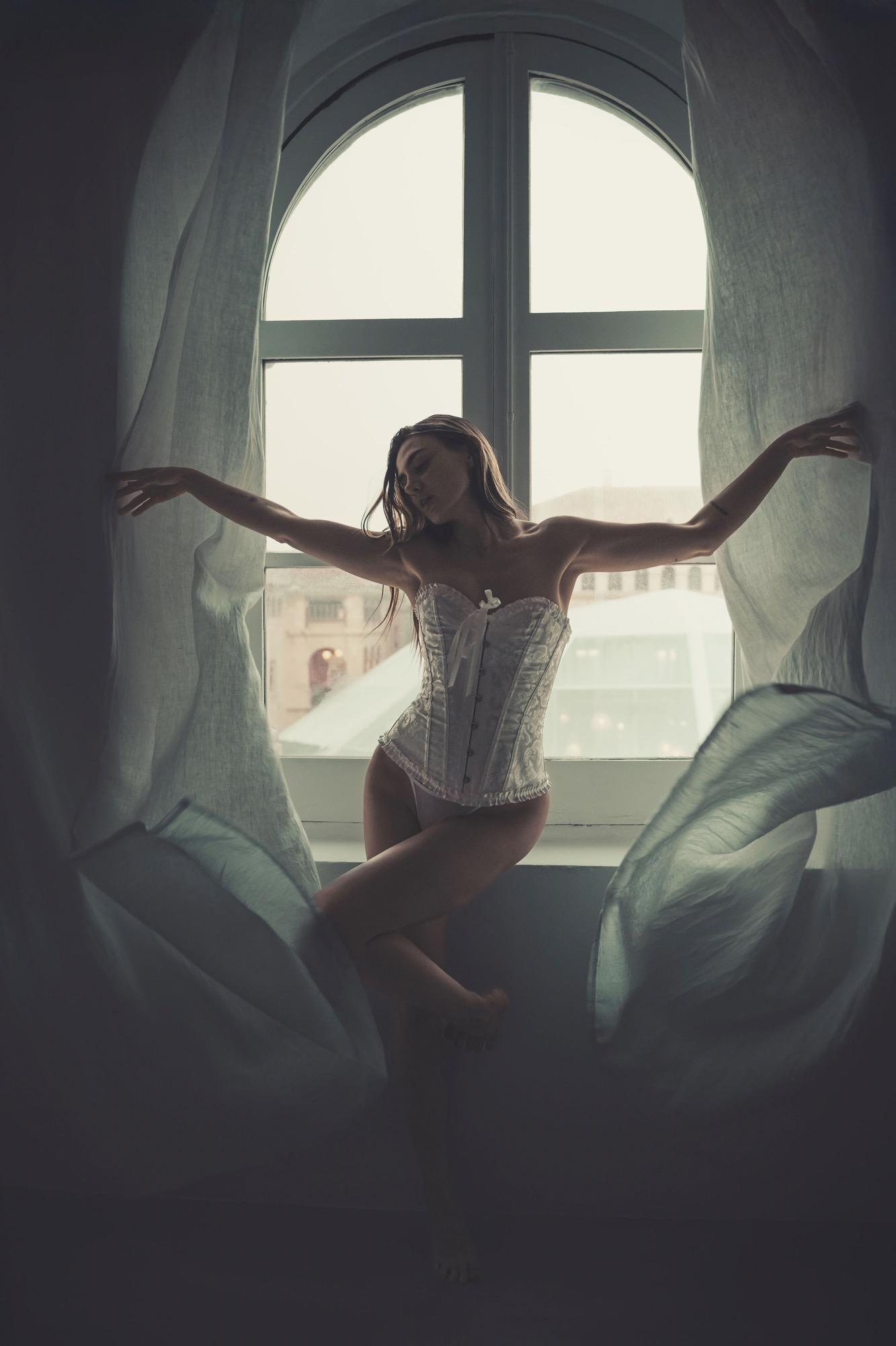 Yulia Poddubnaya - Anyul Led Rivas & Julia Poddubnaya Image 29