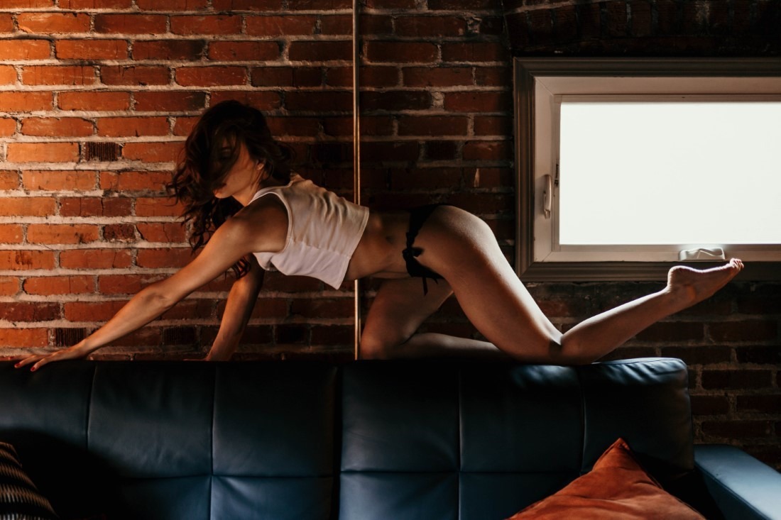Empowering More Women Though The Art Of Boudoir Photography - Zoe Durant &  Sierra Nevada Photography Image 2