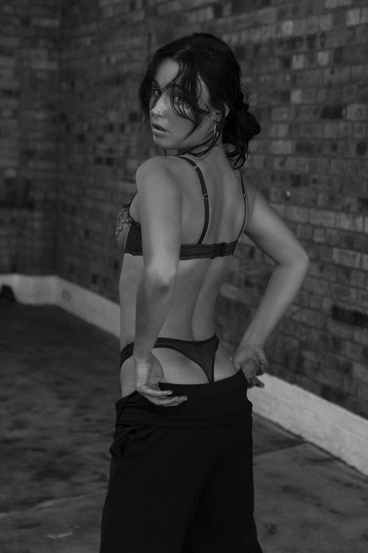 Her Prerogative - Kate Mogg & Jess Collins Image 20