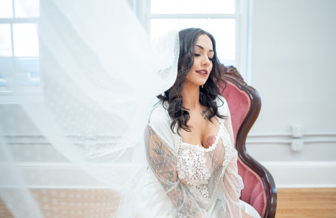Bridal Boudoir - Erica Calvert & Victoria Grace Photography Image 6