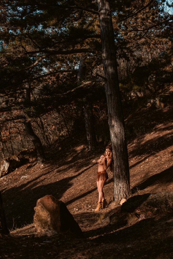 Winter Nude - Dora Meszaros & Gergely Balazs Image 3