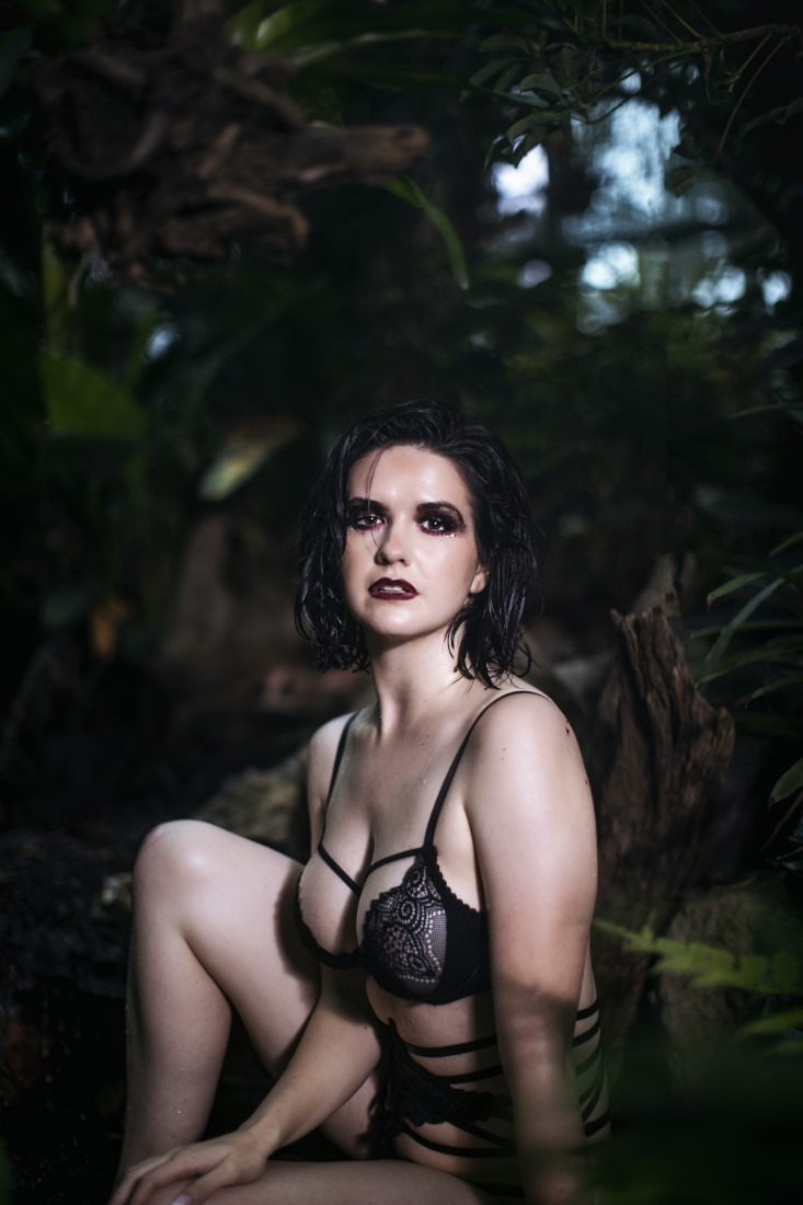 In The Jungle - Sarah Grace Valleroy & Daria Kapitanova Image 6