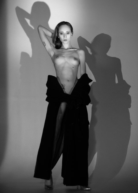 Kristin Sandowal & Veta Peresedova & Alina Artey - Naked Beauty Image 7