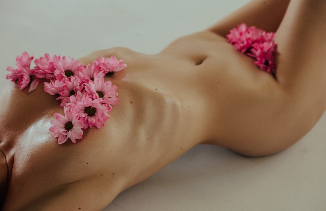 Nude Flower - Polina Grustlivaya & Mikhail Vazhenin Image 5