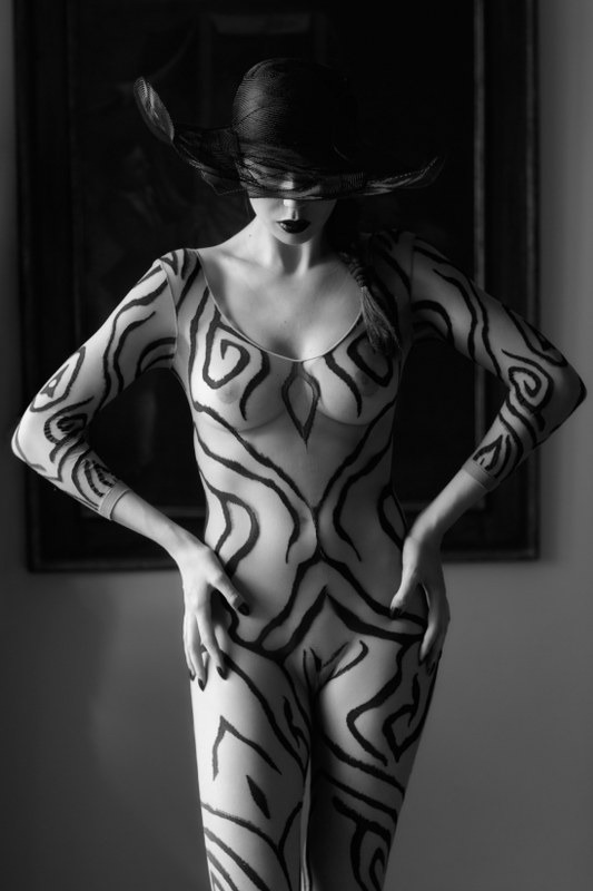 Roberto Manetta & Lella - Zebra Suit Image 7