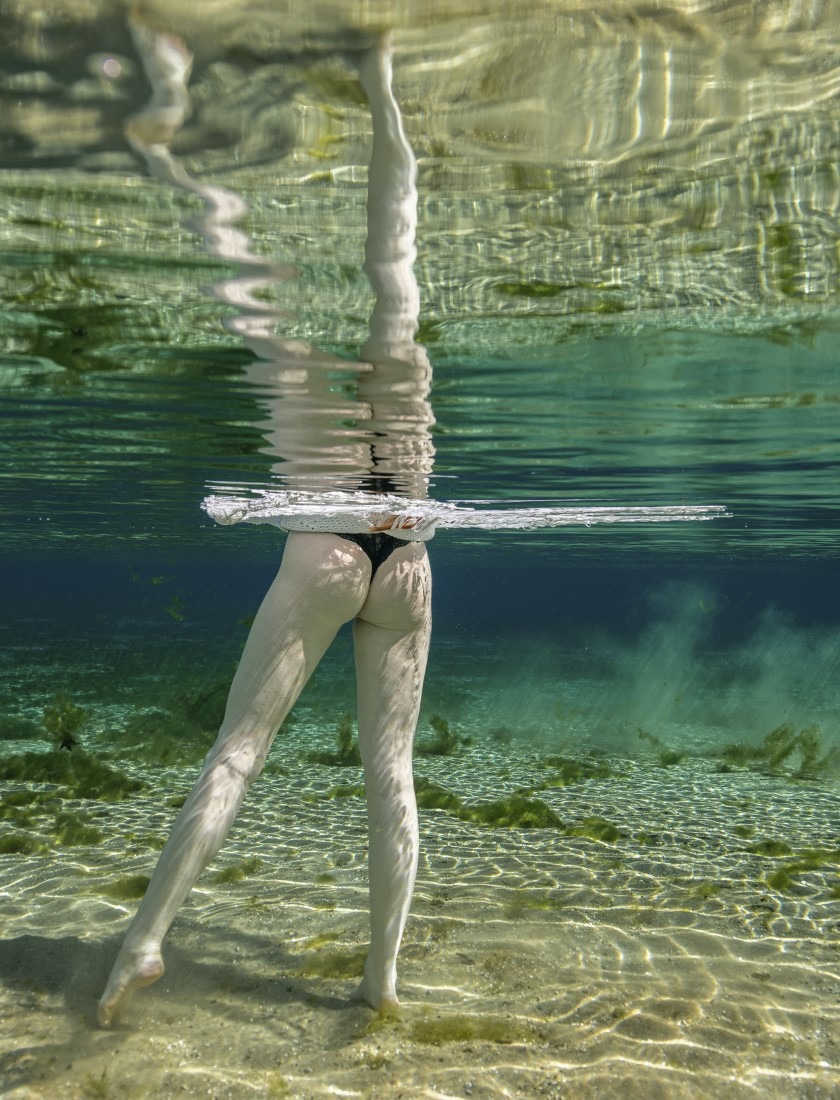 Red Underwater - Jessica Lynette Brooks & Jens Lorenzen Image 5