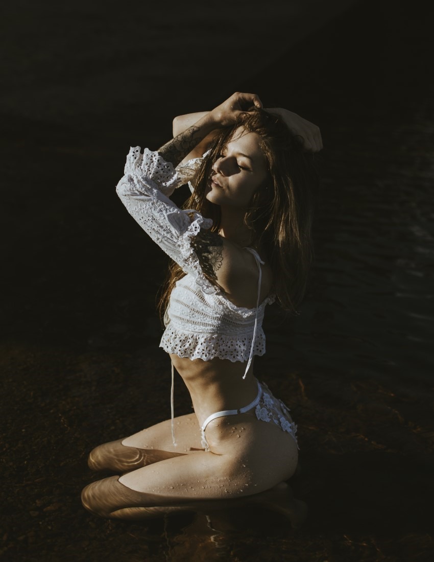 Siren - Gabrielle Melanson & Kaylin Amelia Image 16