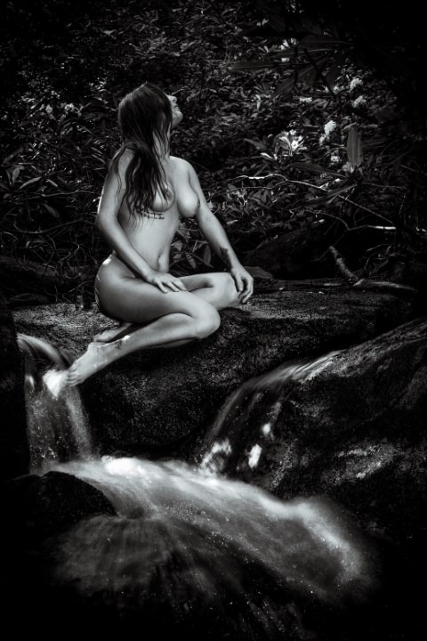 Jason Hahn & Scarlett Dawn - Waterfalls Image 3