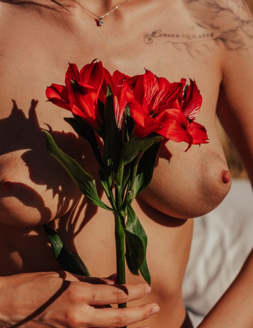Suxual Flower - Christina Avdeeva & Mikhail Vazhenin Image 21