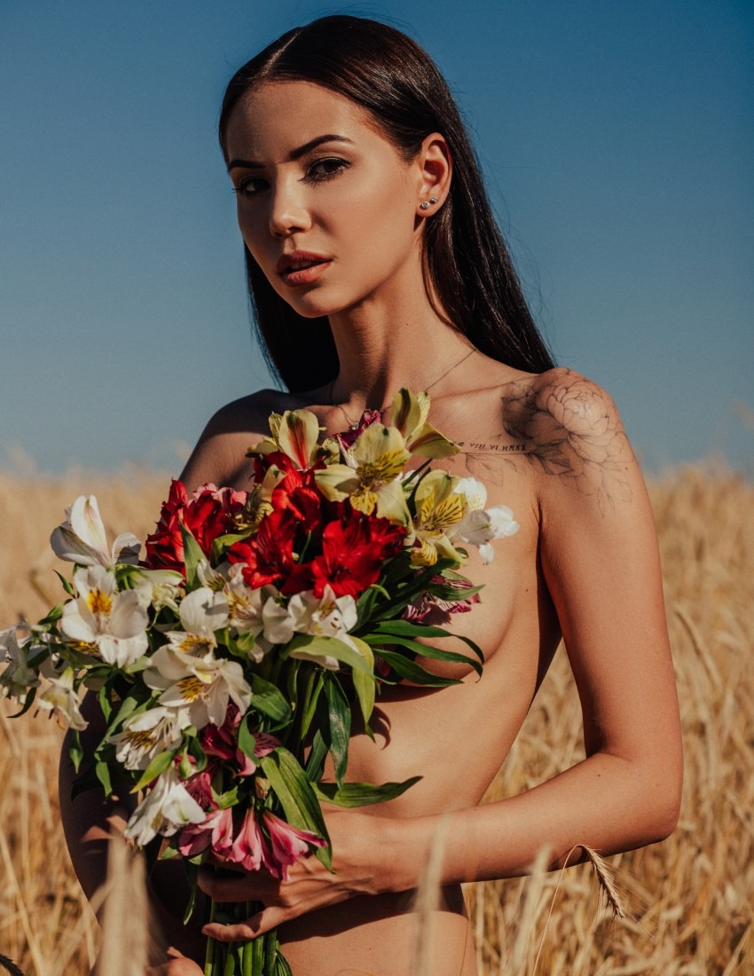 Suxual Flower - Christina Avdeeva & Mikhail Vazhenin Image 16
