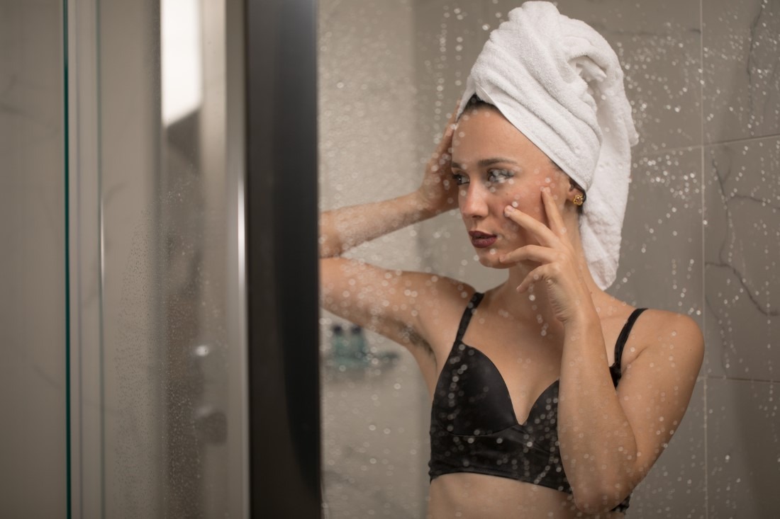 The Shower - Amber Hope Model & Lorenzo Della Mano Image 7